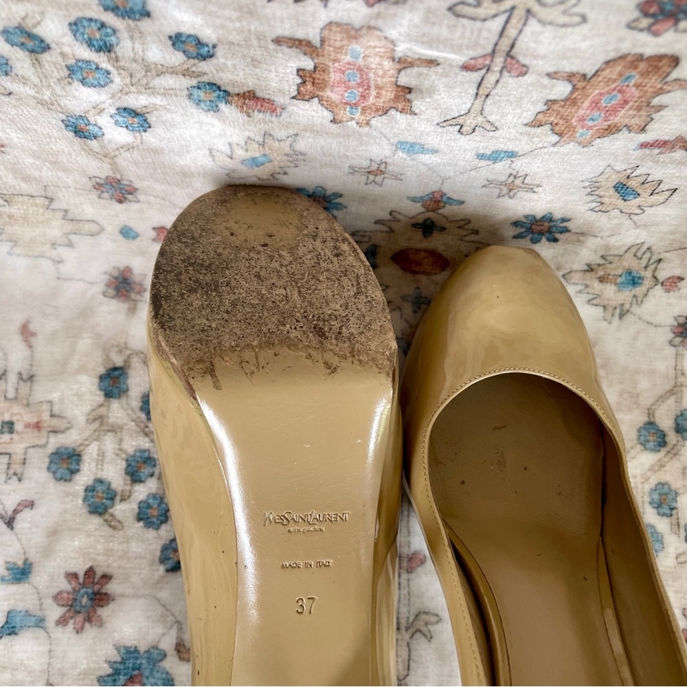 Yves Saint Laurent Tribtoo Tan Patent Heels - Picture 14 of 16